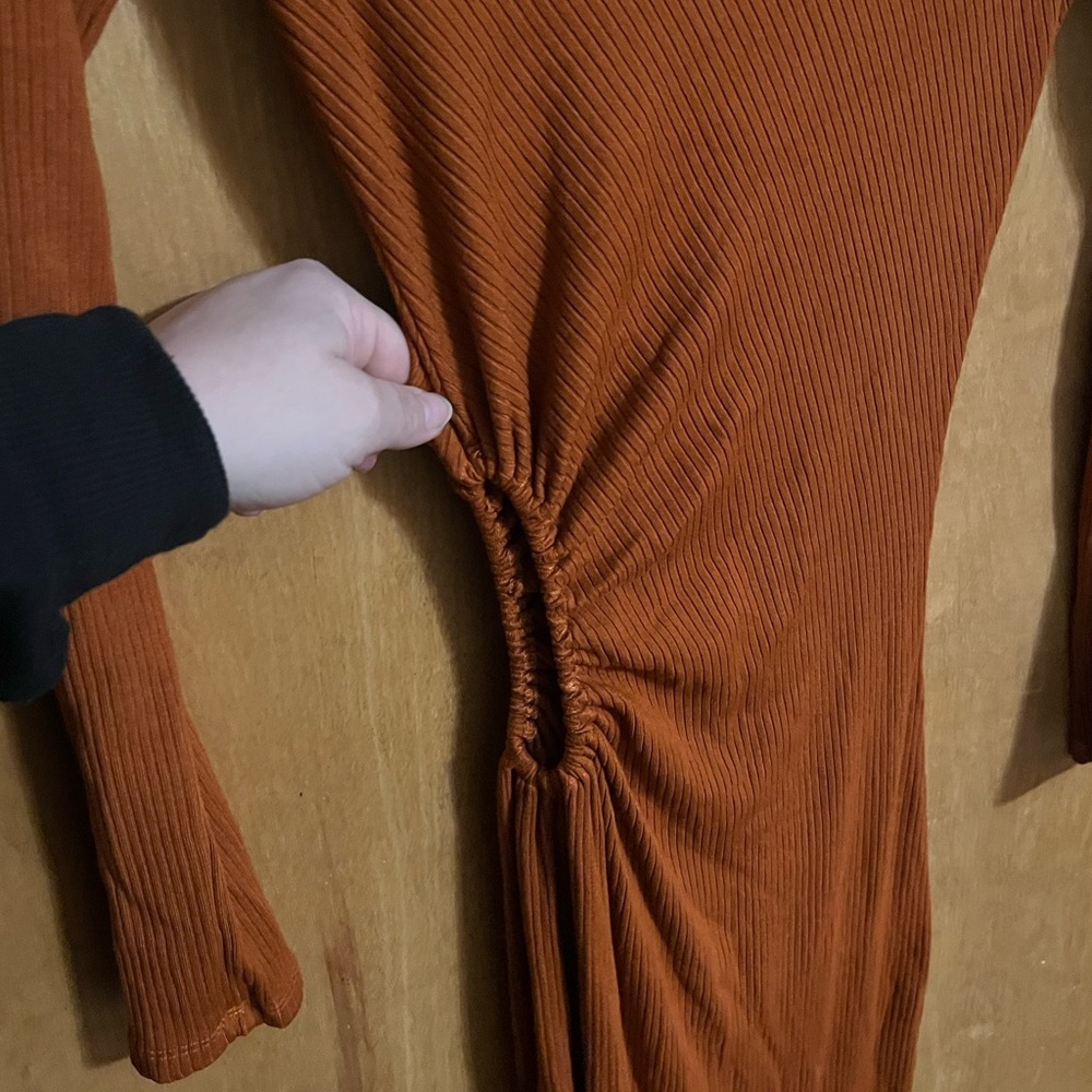 Sundry Ribbed Long Sleeve Dress - Picture 3 of 7